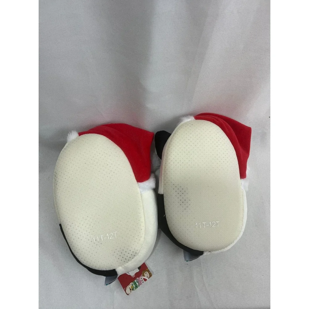 Squishmallows Santa Hat Cat Slippers Kids Size 11/12 Off-White Black Christmas